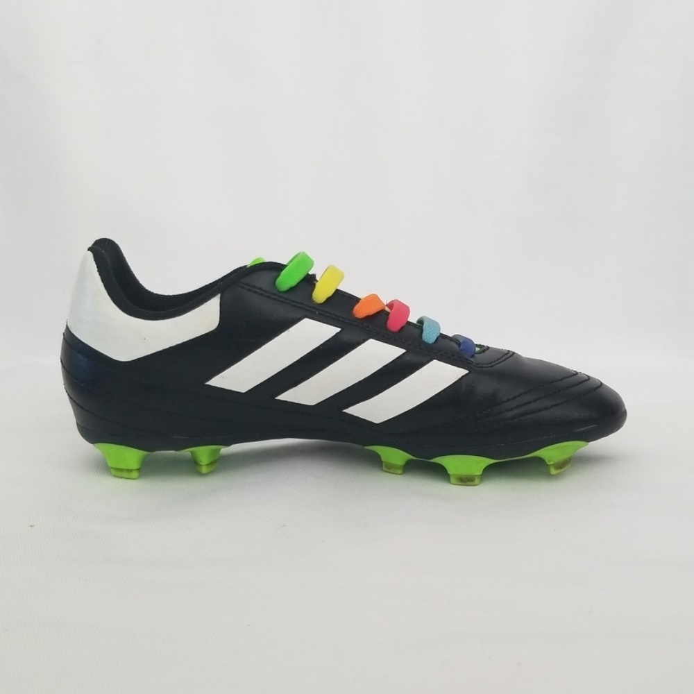 Adidas Goletto Soccer Cleats Kid size 2.5